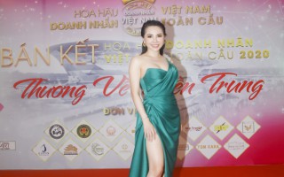Hoa hậu Châu Ngọc Bích ngồi ghế nóng chấm thi Hoa hậu Doanh nhân Việt Nam Toàn cầu 2020